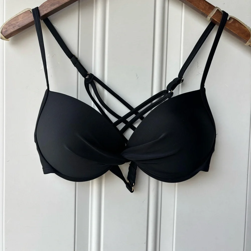 RELLECIGA Black Strappy Push-Up Bra